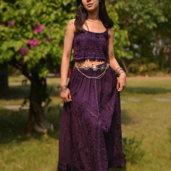 Vintage Vibe Purple Skirt and Top Set - Picture 9 of 12